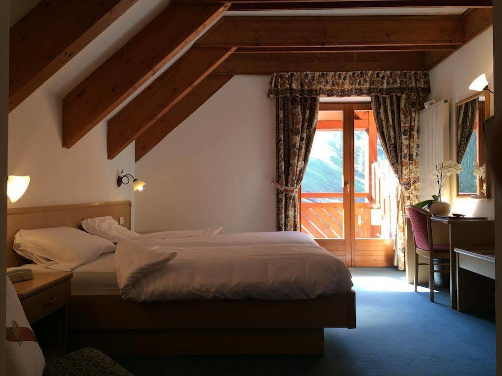 Hotel Fortini Madonna Eksteriør bilde